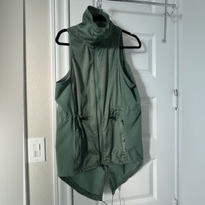 Adidas Climastorm Double Zip Vest Size Small